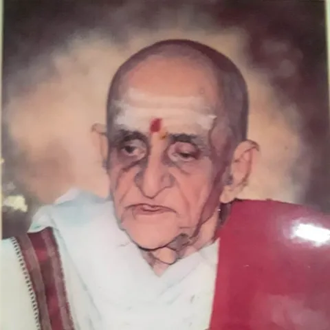 Ve. Dwijaraj Upadhya — priest at Gokarna